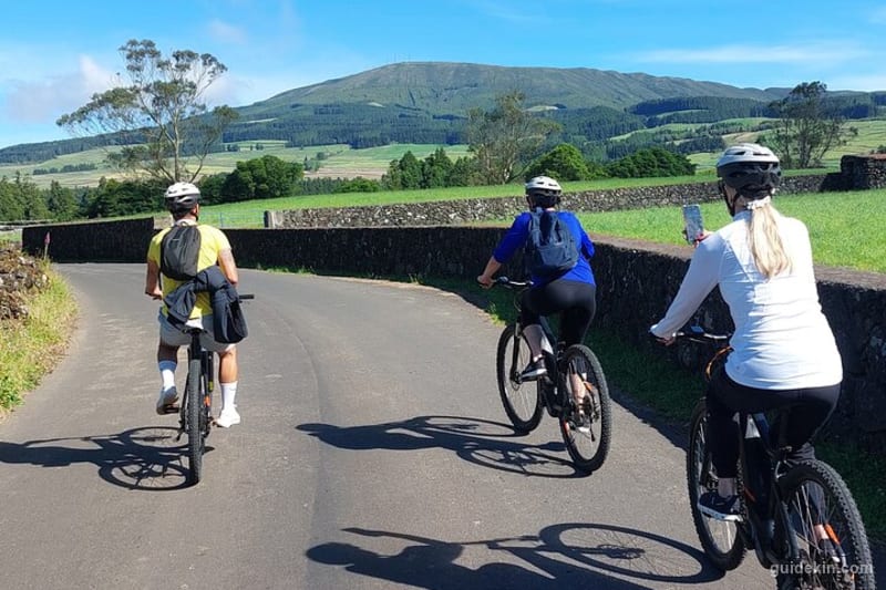 E-Bike Tour West Side | Third Island