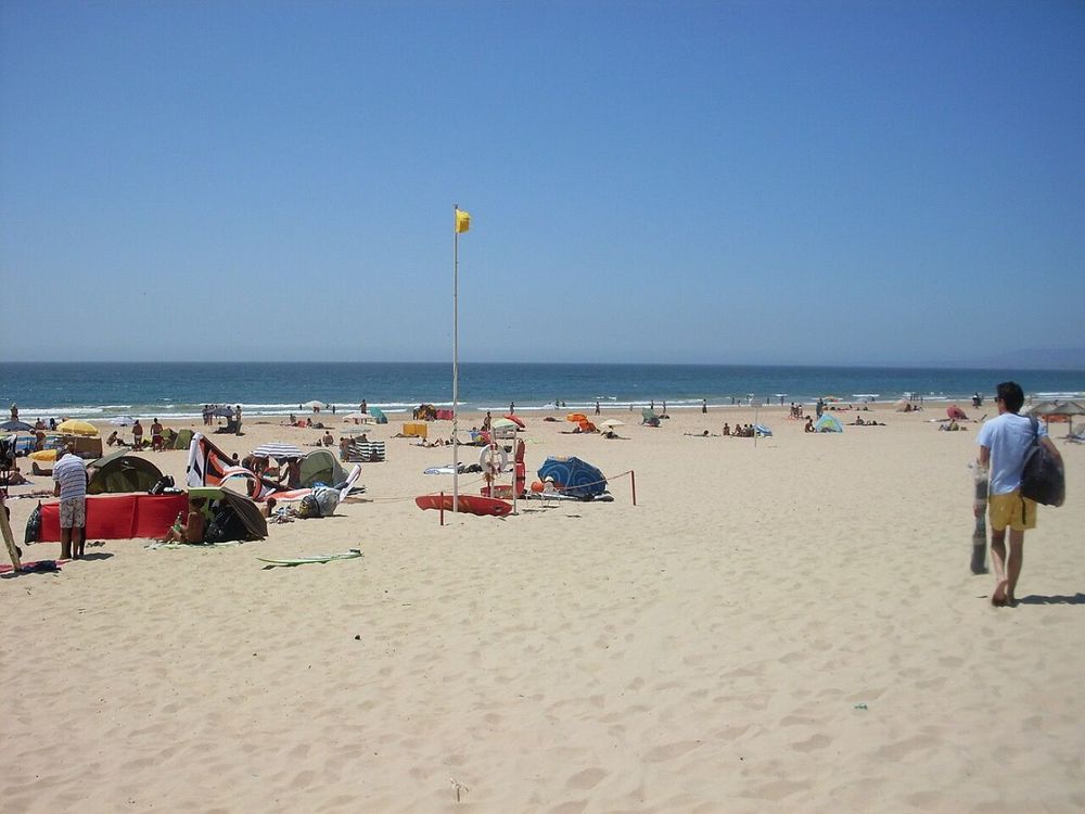 Costa da Caparica: A Local's Guide to Lisbon's Long Beach (2026)